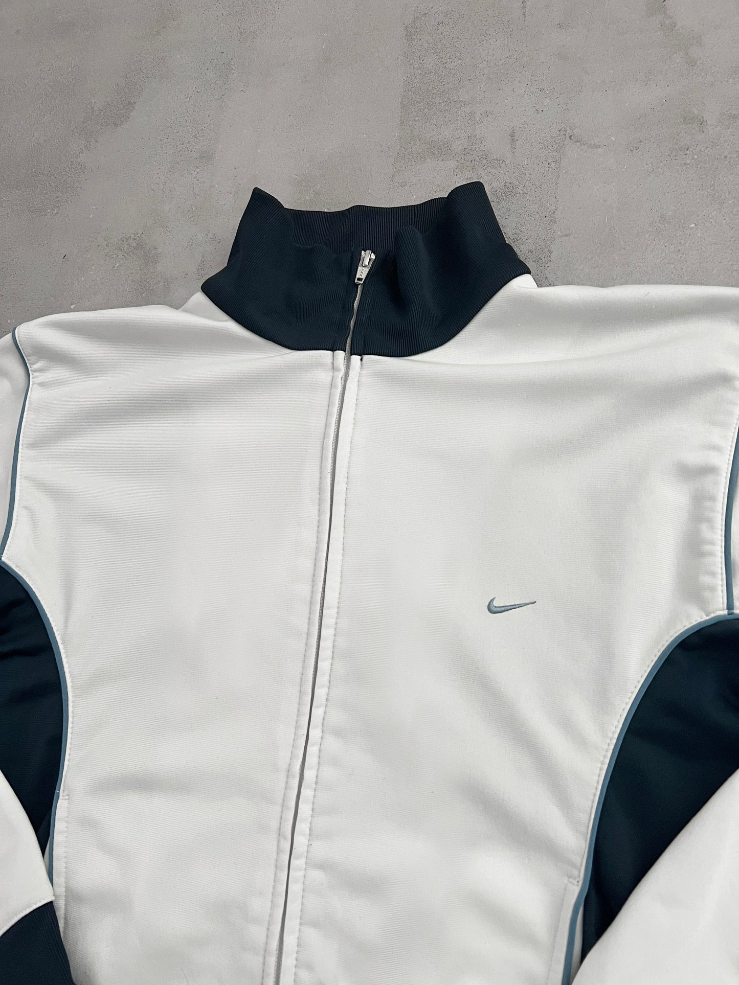 WHITE/NAVY NIKE TRACK JACKET - 2000S - S