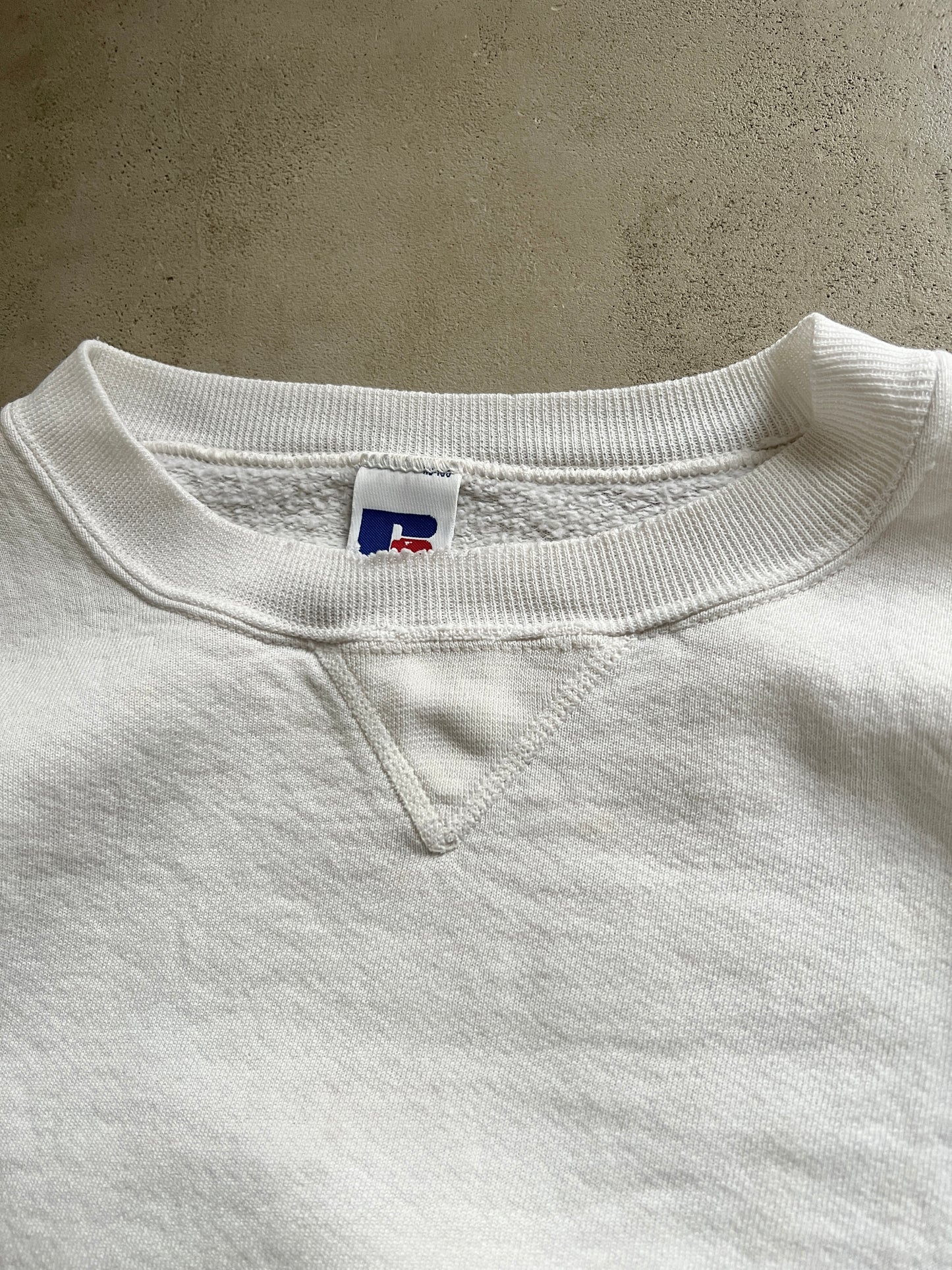 WHITE RUSSELL SWEATER - 1990S - L/M