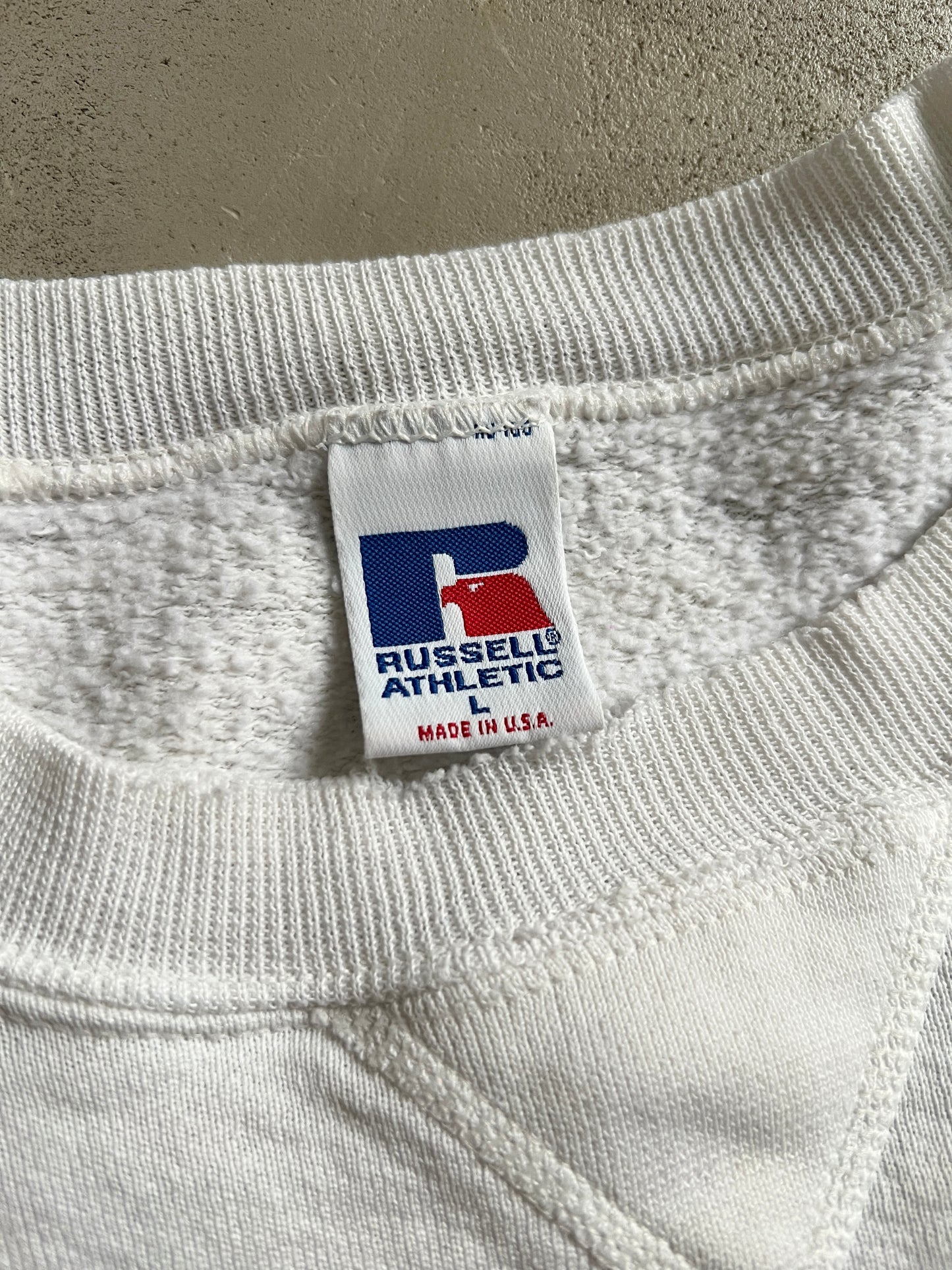 WHITE RUSSELL SWEATER - 1990S - L/M