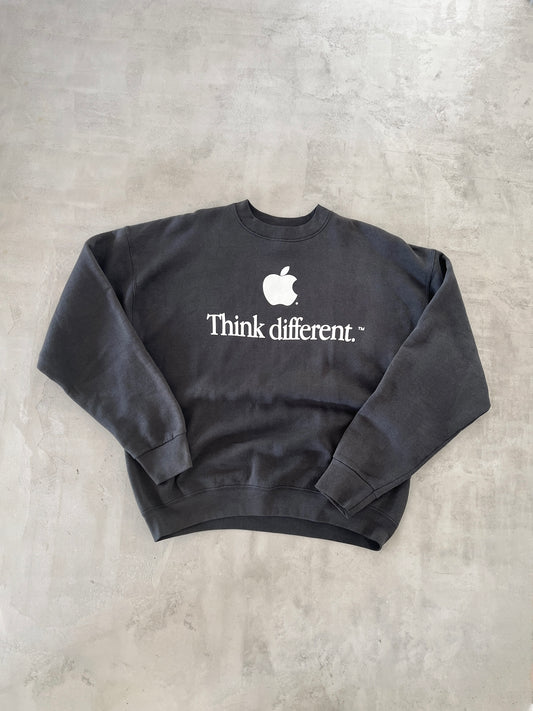 BLACK APPLE SWEATER - 1990S - L/XL